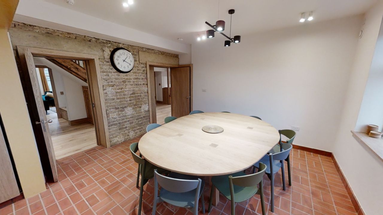Lighthouse-Childrens-Homes-Sutton-kitchen-table